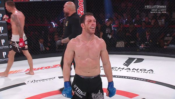 Bellator MMA - Awad vs Girtz