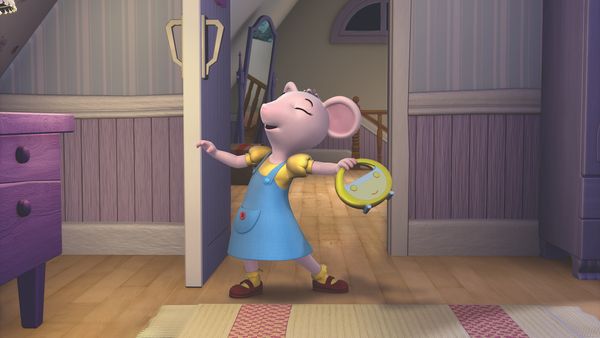 Angelina Ballerina - Angelina y el baile quedo cheddar / Angelina y el caso de la música perdida
