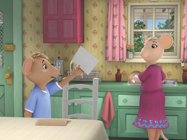 Angelina Ballerina - Angelina la cuidadora de mascotas / Angelina y la caja musical