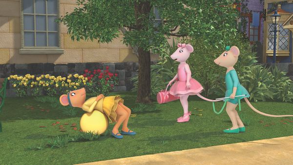 Angelina Ballerina - Angelina y el día de las madres - Angelina y la sorpresa del día del padre