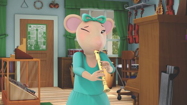 Angelina Ballerina - Angelina y el Baile del Dragón /  Angelina y su Opera