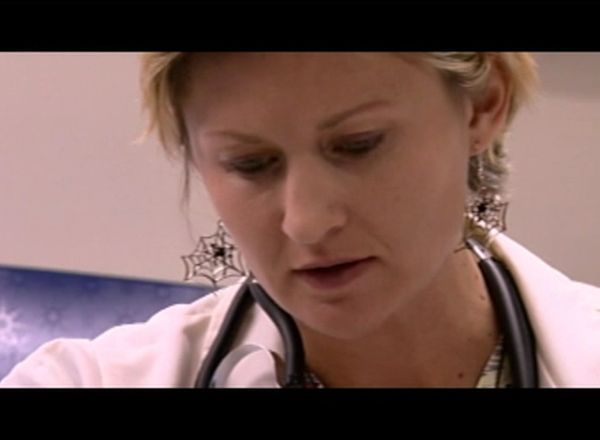 Untold Stories of the ER - Exorcismo