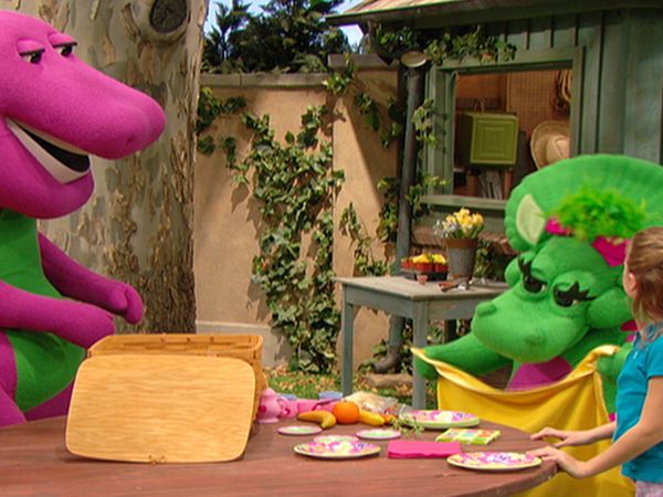 Barney - La cobijita empequeñese / El dolor de diente