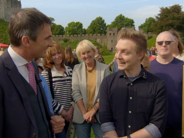 Antiques Roadshow UK - Cardiff Castle 1