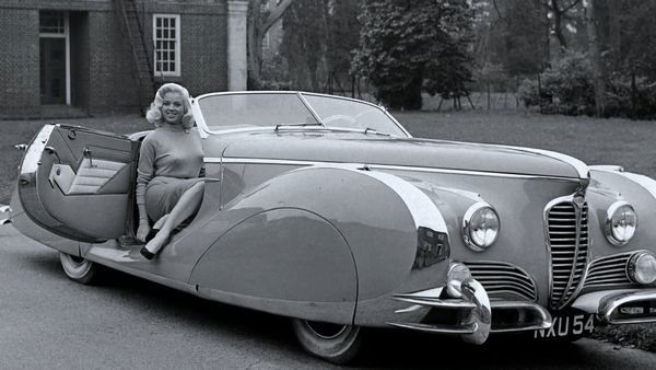 Antiques Roadshow UK - Entertainment Special