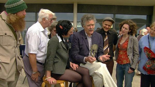 Antiques Roadshow UK - De La Warr Pavilion