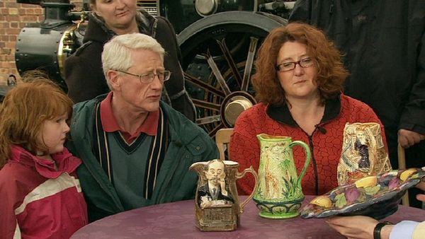 Antiques Roadshow UK - Middleport Pottery