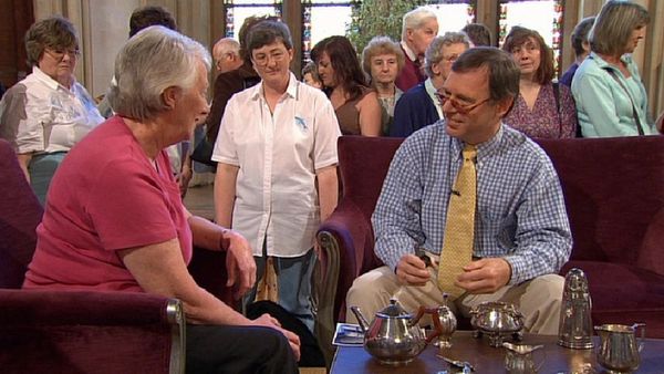 Antiques Roadshow UK - Arundel 2