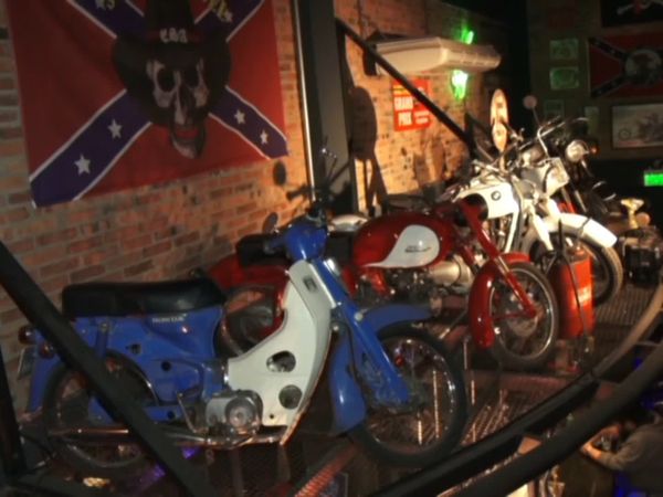 Motorbikes - Episodio 4