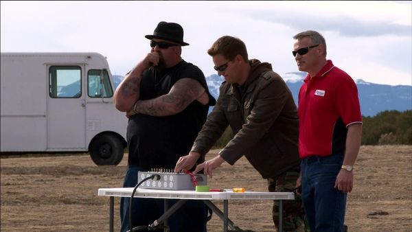 Auction Hunters - Little-ton Jones