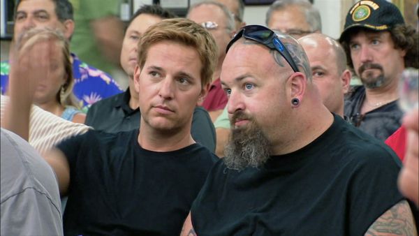 Auction Hunters - Missouri Loves Company