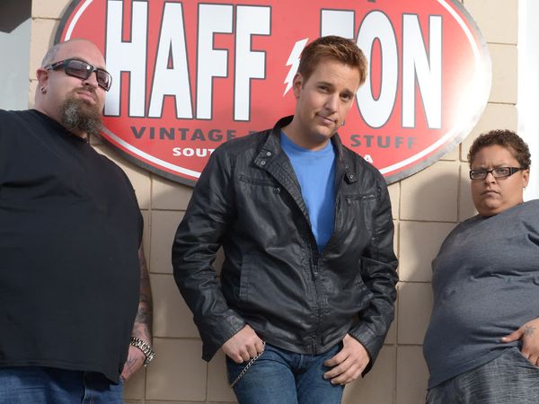 Auction Hunters - Flying Ton, Creeping Allen