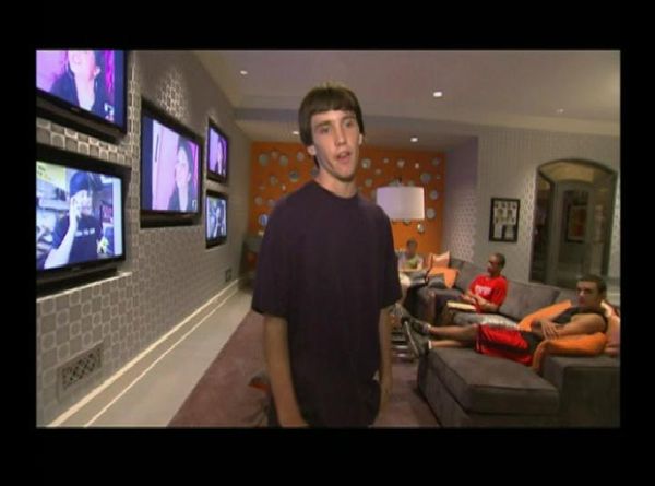 Teen Cribs - Episodio 201