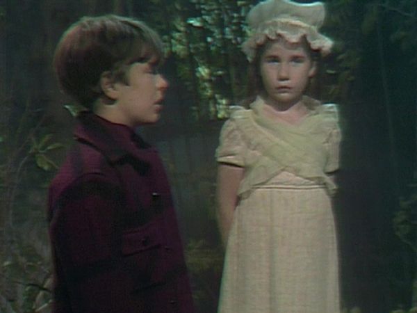Dark Shadows - Episode 305