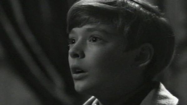 Dark Shadows - Episode 240