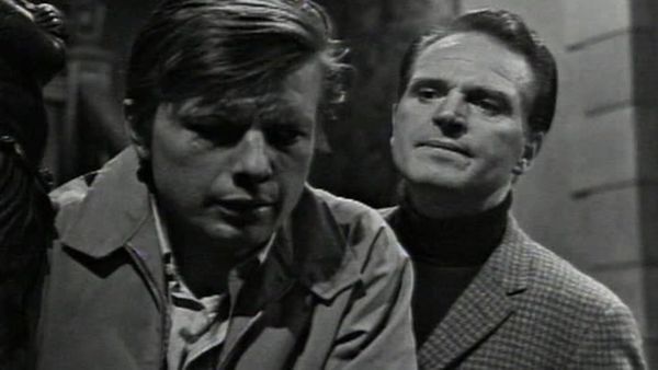Dark Shadows - Episode 219