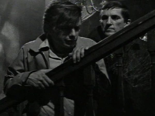 Dark Shadows - Episode 220