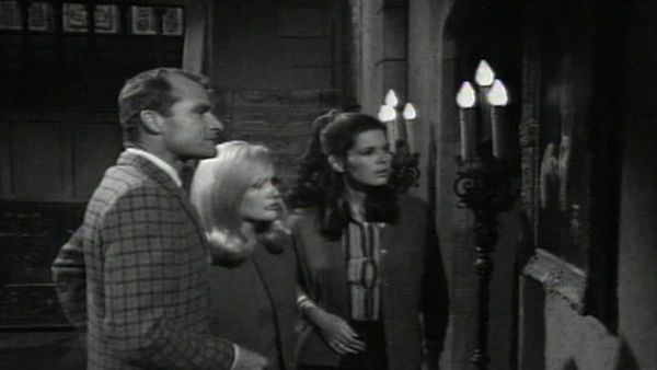 Dark Shadows - Episode 214