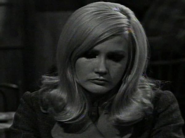 Dark Shadows - Episode 213