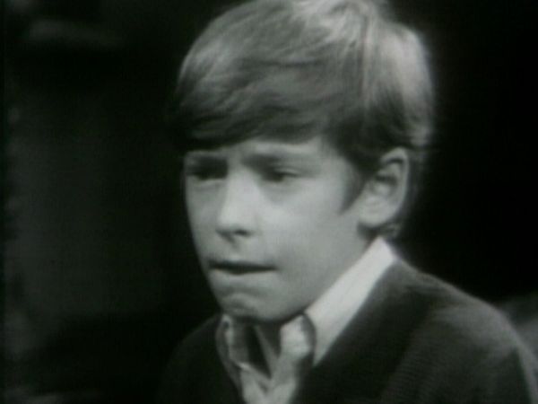 Dark Shadows - Episode 335