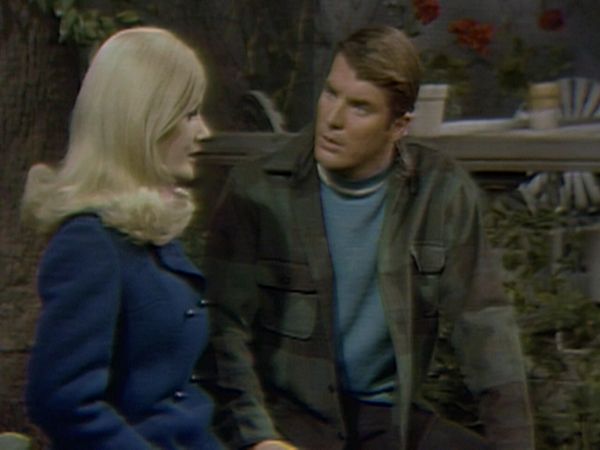 Dark Shadows - Episode 353