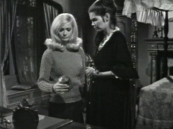 Dark Shadows - Episode 285