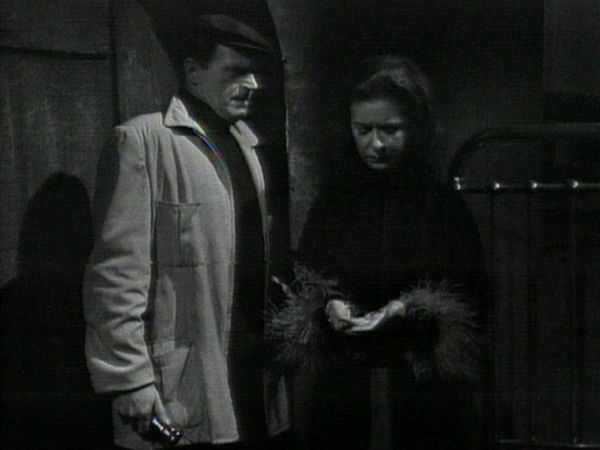 Dark Shadows - Episode 271