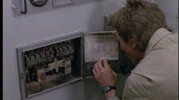 MacGyver - The Heist