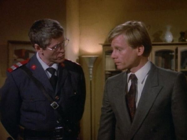 MacGyver - Every Time She Smiles (Aka "Together Forever")