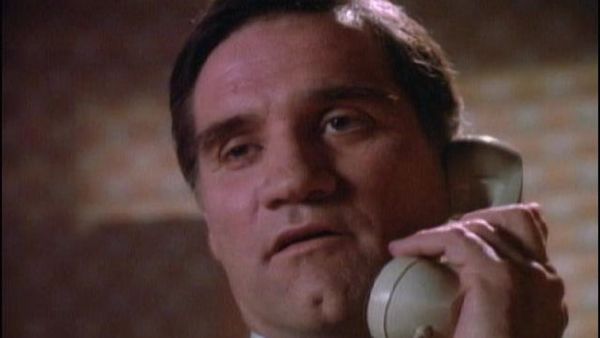 MacGyver - For Love or Money