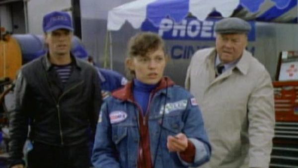 MacGyver - Collision Course
