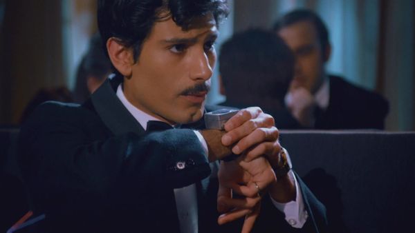 Danger 5 - Danger 5: S1 E4 - Hitler's Golden Murder Palace