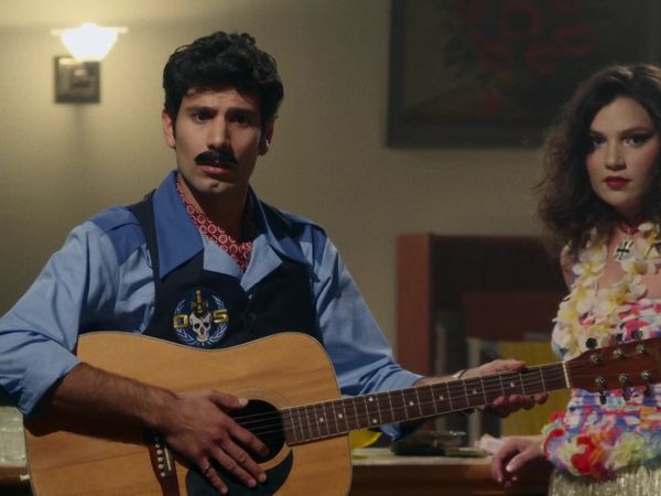 Danger 5 - Danger 5: S2 E6 - Back To The Führer