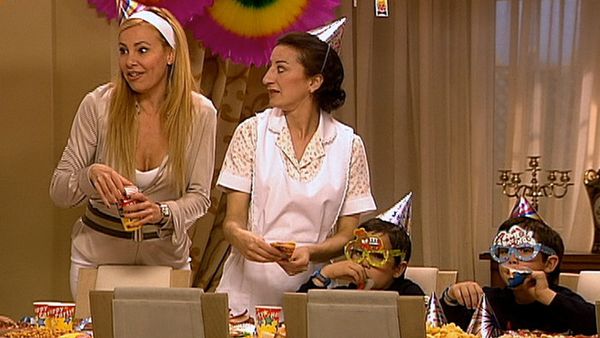 Ana y los 7 - Banquero al whisky