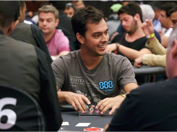 Life of Cards - Nicolau Villa-Lobos