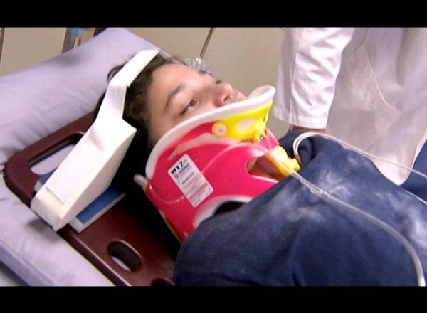 Untold Stories of the ER - Aplastado