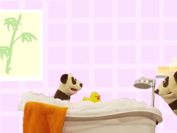 Baby Einstein Classics: Animal Favorites - World Animal Adventure