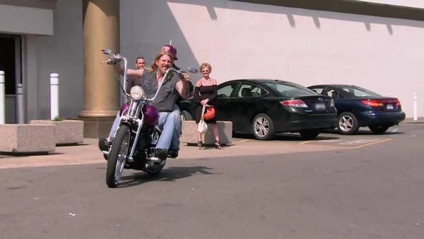 Empeños a lo bestia - El baile de la hija de papá