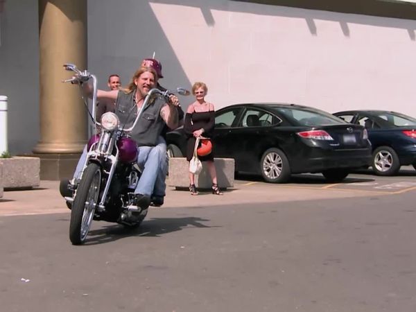 Empeños a lo bestia - El baile de la hija de papá