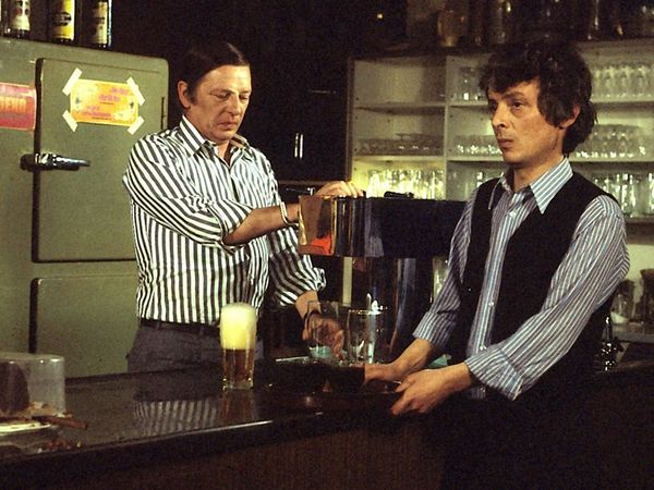 Der Kommissar - Spur von kleinen Füßen