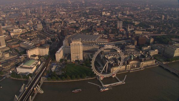 The World From Above - England - Tilbury to Westminster