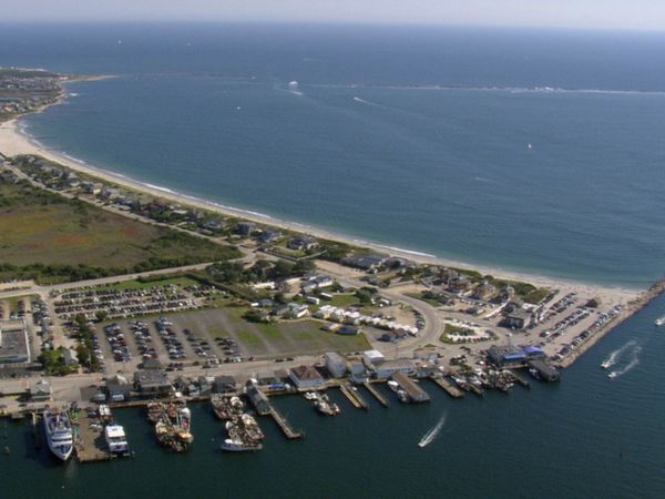 The World From Above - USA - Rhode Island: Block Island to Nayatt Point Lighthouse