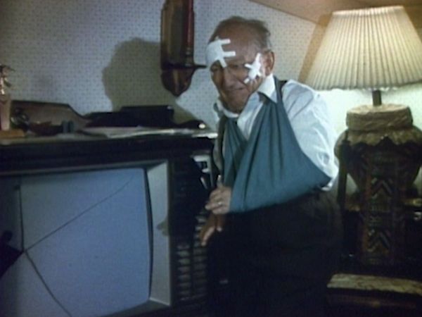 Ace Crawford, Private Eye - Ace Crawford, Private Eye: S1 E2 - Bull Bates