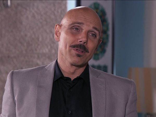 La impostora - A escondidas