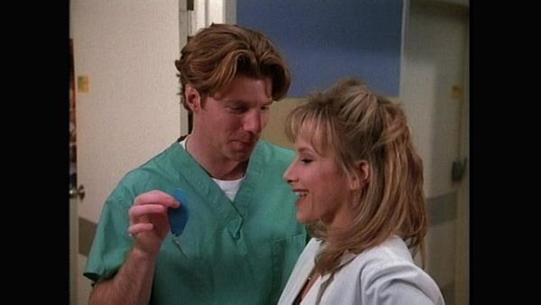 Beverly Hills, 90210 - Alone At The Top