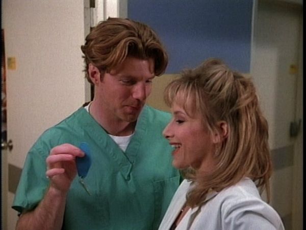 Beverly Hills, 90210 - Alone At The Top