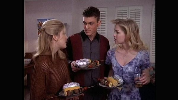 Beverly Hills, 90210 - Addicted to Love