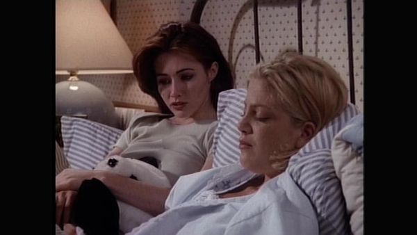 Beverly Hills, 90210 - Mr. Walsh Goes to Washington