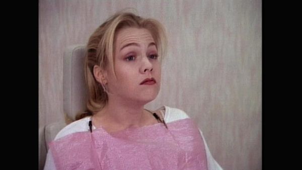 Beverly Hills, 90210 - Somewhere in the World It's Christmas