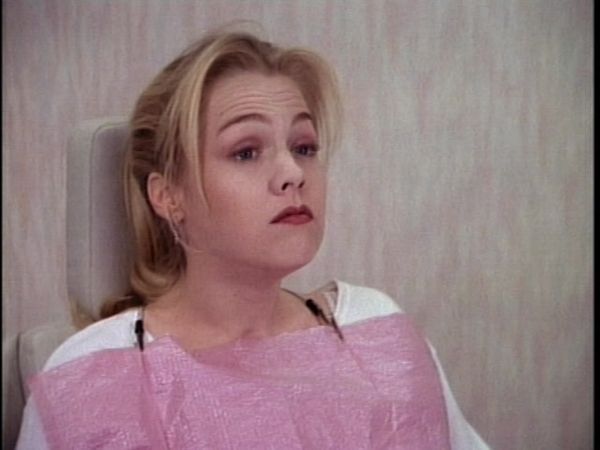 Beverly Hills, 90210 - Somewhere in the World It's Christmas
